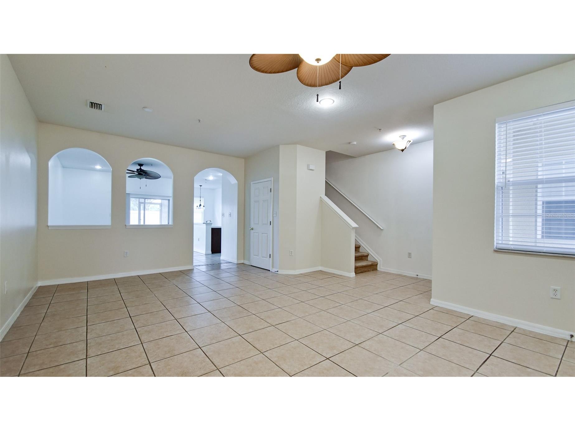 3497 Parkridge Circle #16-102 Sarasota FL 34243 A4696706 image2