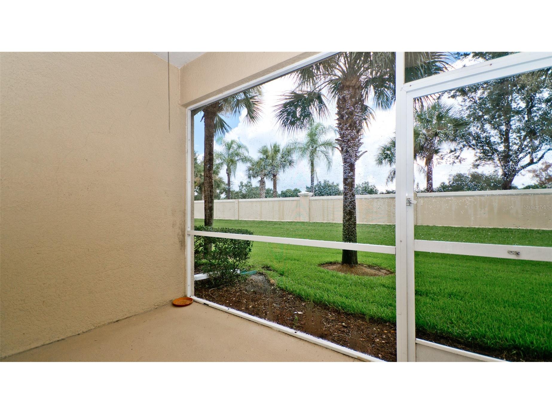 3497 Parkridge Circle #16-102 Sarasota FL 34243 A4696706 image7