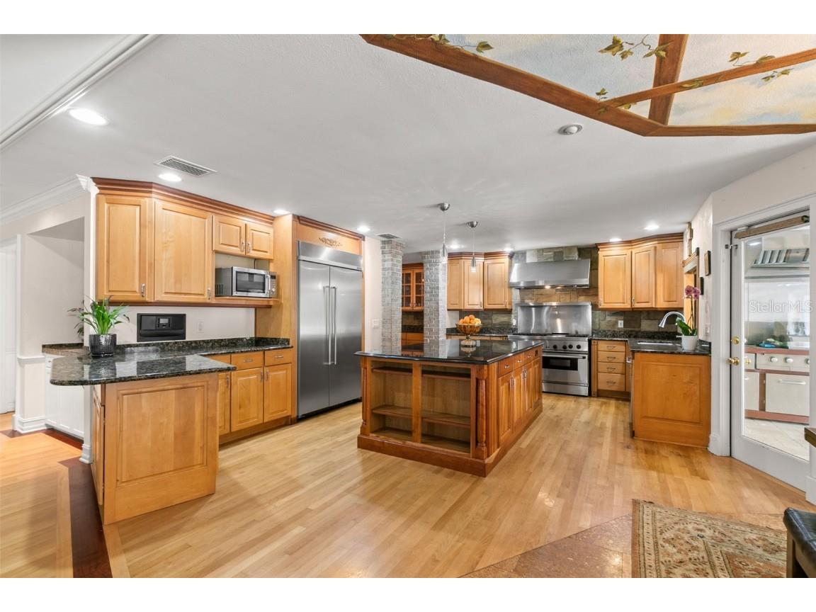 3498 Shoreline Circle Palm Harbor FL 34684 TB8437347 image15