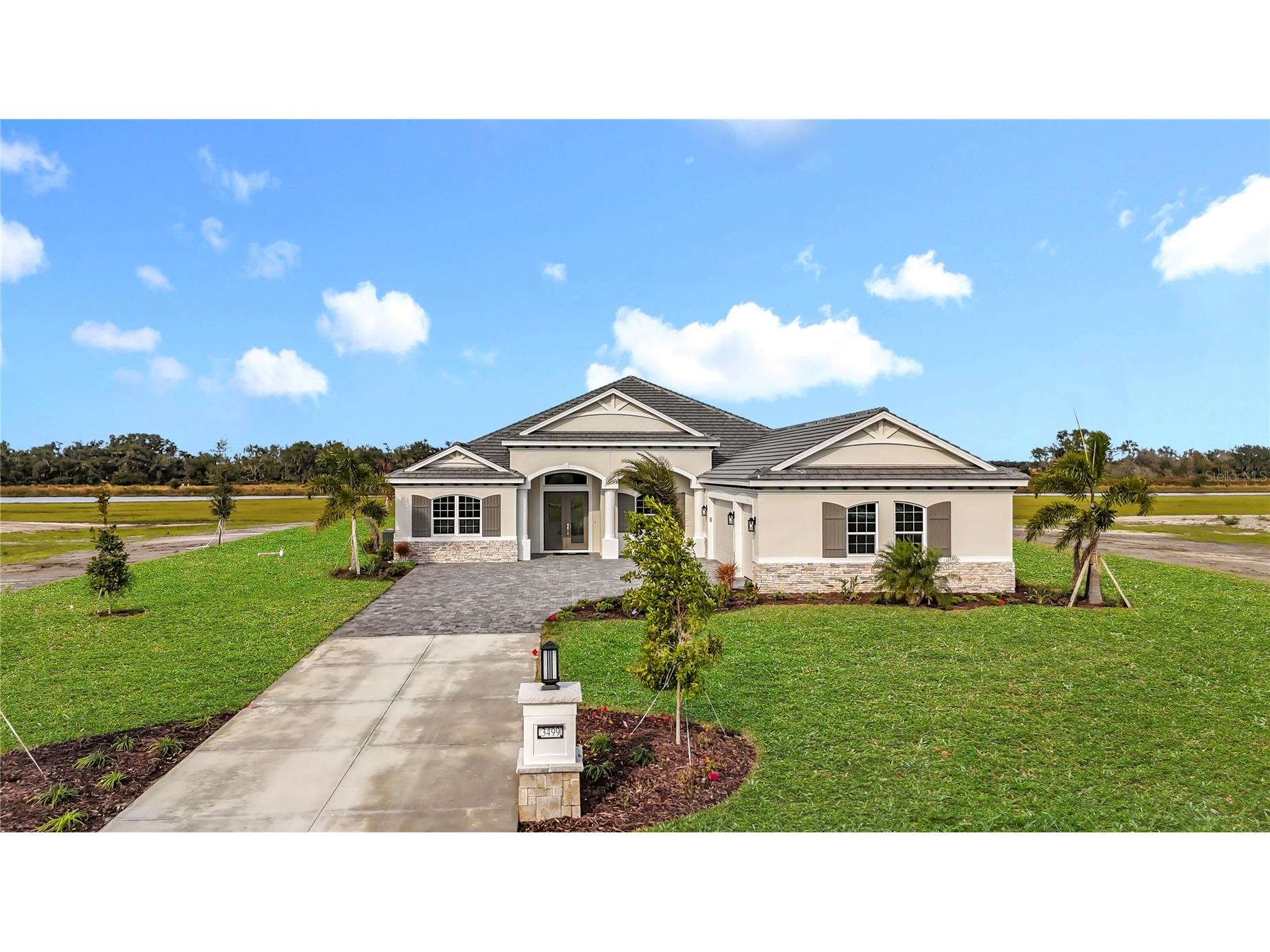 3499 Quiver Court Sarasota FL 34240 A4676553 image1