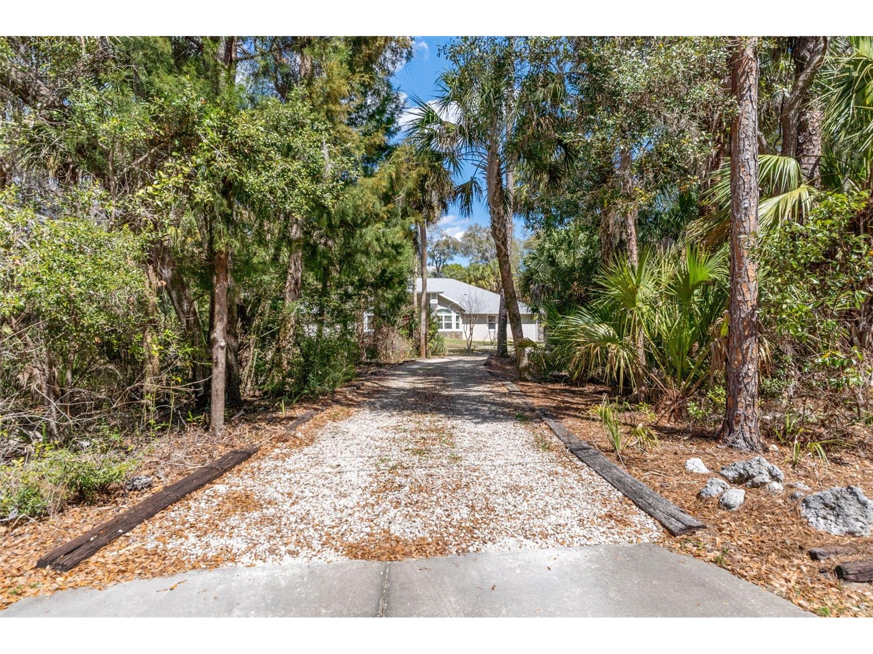 35 Captains Cove Road Inglis FL 34449 W7883504 image3