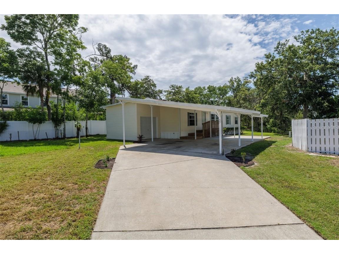 35 Cherrywood Court South Daytona FL 32119 V4943575 image1