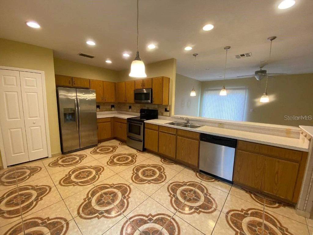 35 Coventry Court Kissimmee FL 34758 O6346669 image4