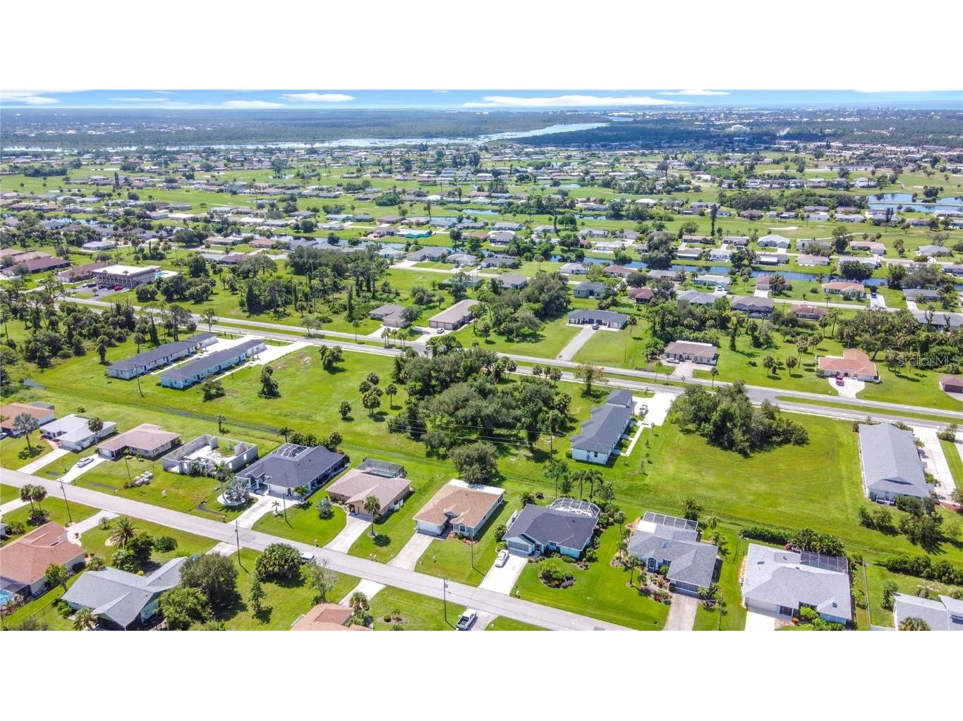 35 Mark Twain Lane Rotonda West FL 33947 D6137991 image3