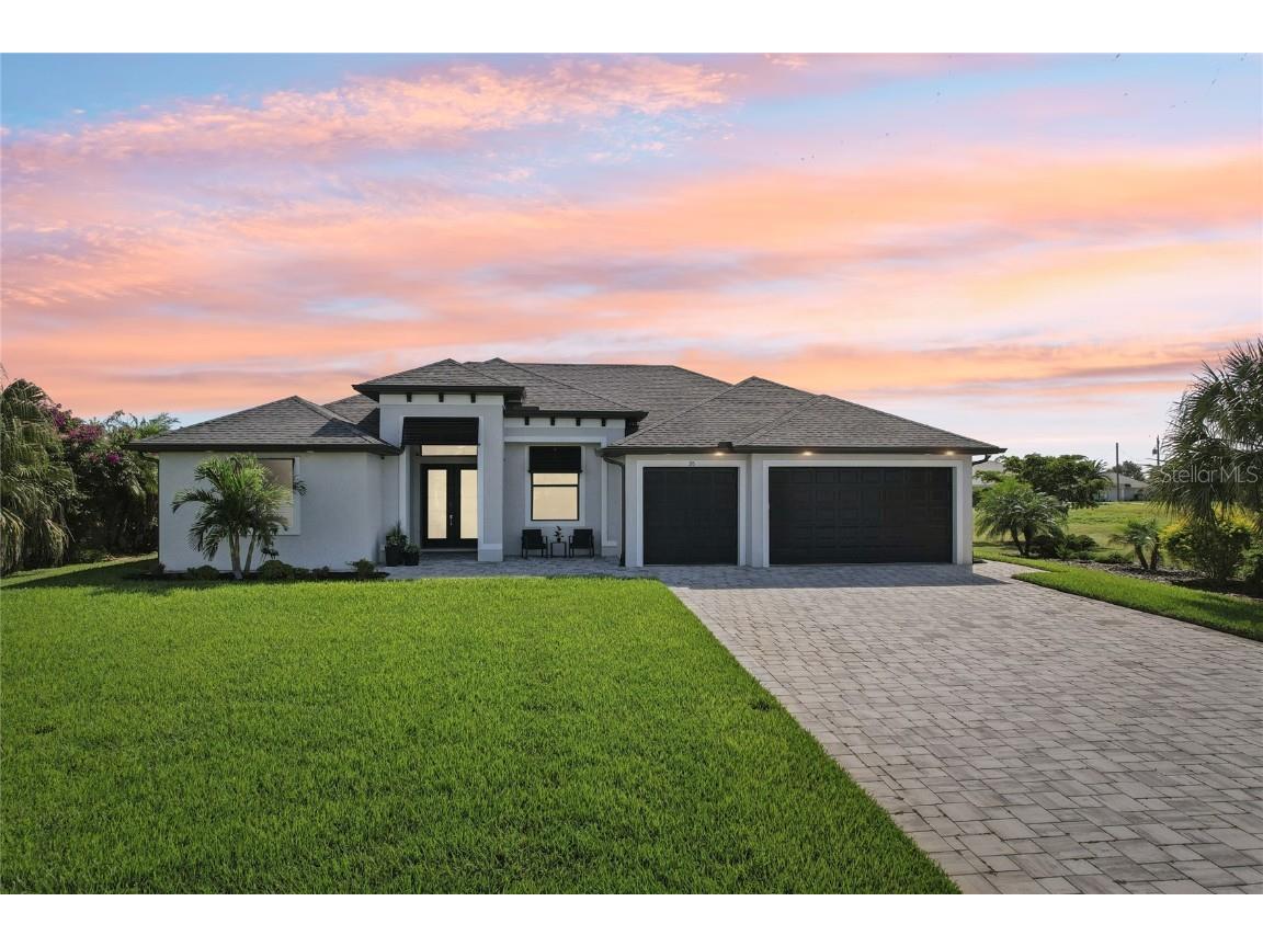 35 Medalist Court Rotonda West FL 33947 D6144187 image1