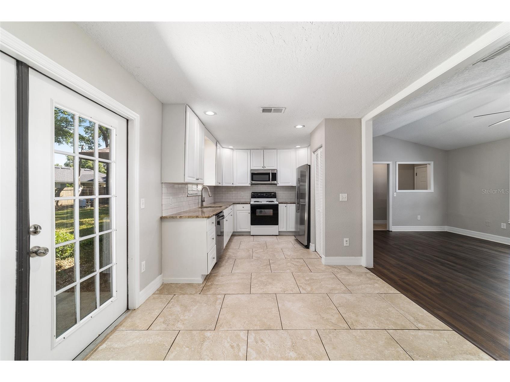 35 Pine Circle Ocala FL 34472 OM724891 image14