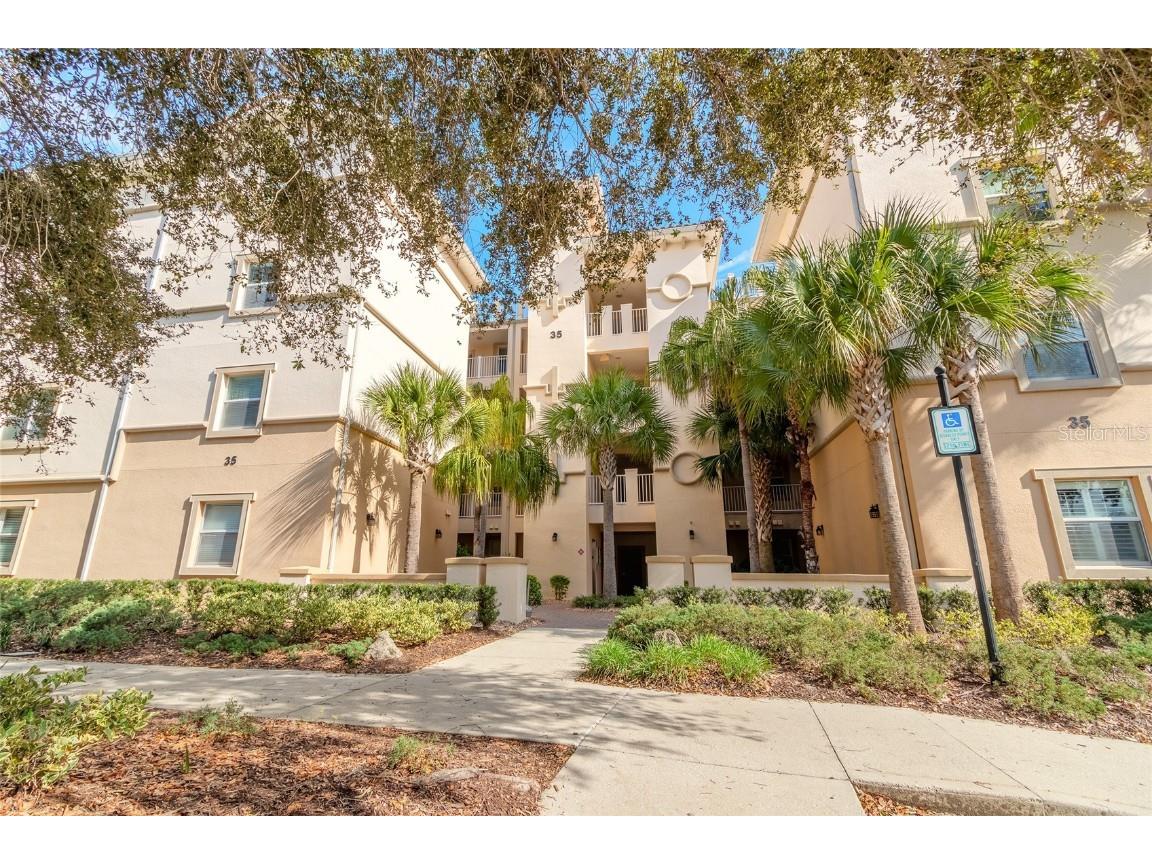 35 Riverview Bend S #1843 Palm Coast FL 32137 V4933762 image1