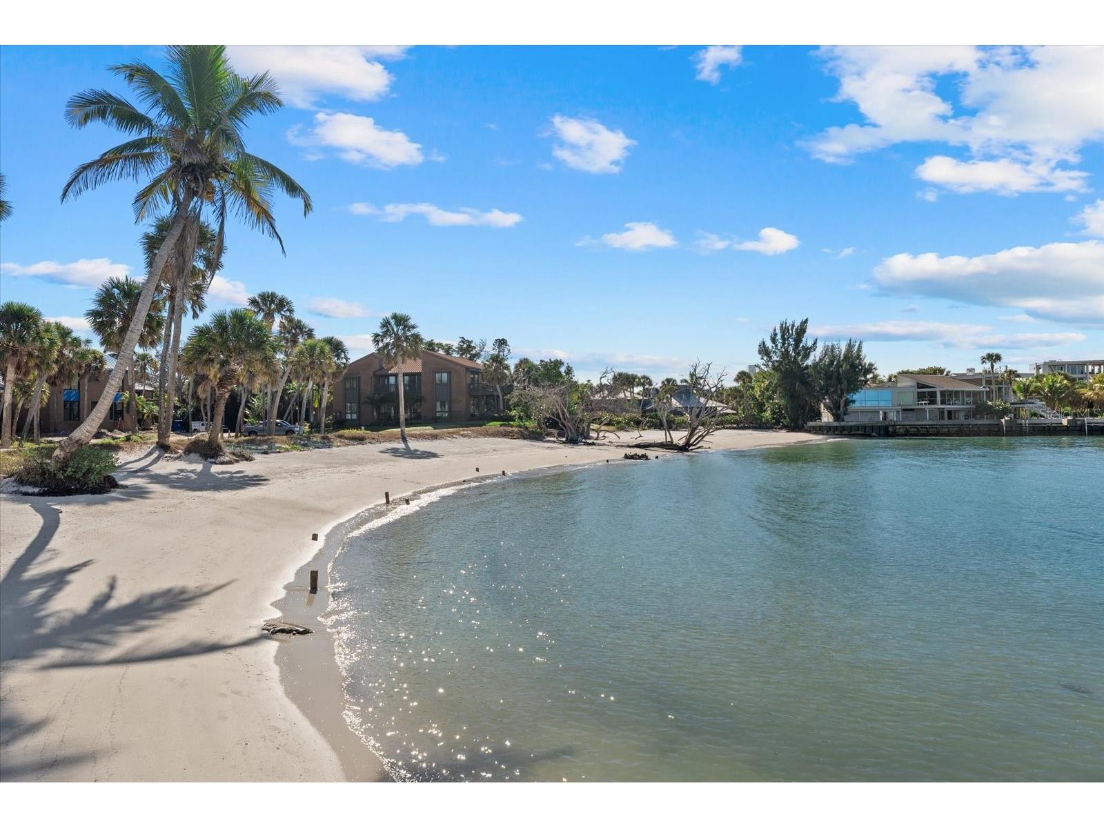35 Sandy Cove Road #2A Sarasota FL 34242 - GULF OF MEXICO A4653716 image42