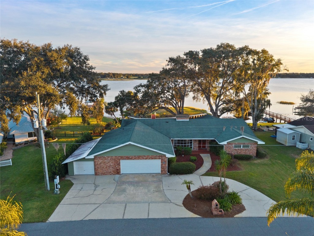 35 SE Chinica Drive Summerfield FL 34491 - LAKE WEIR OM712436 image1