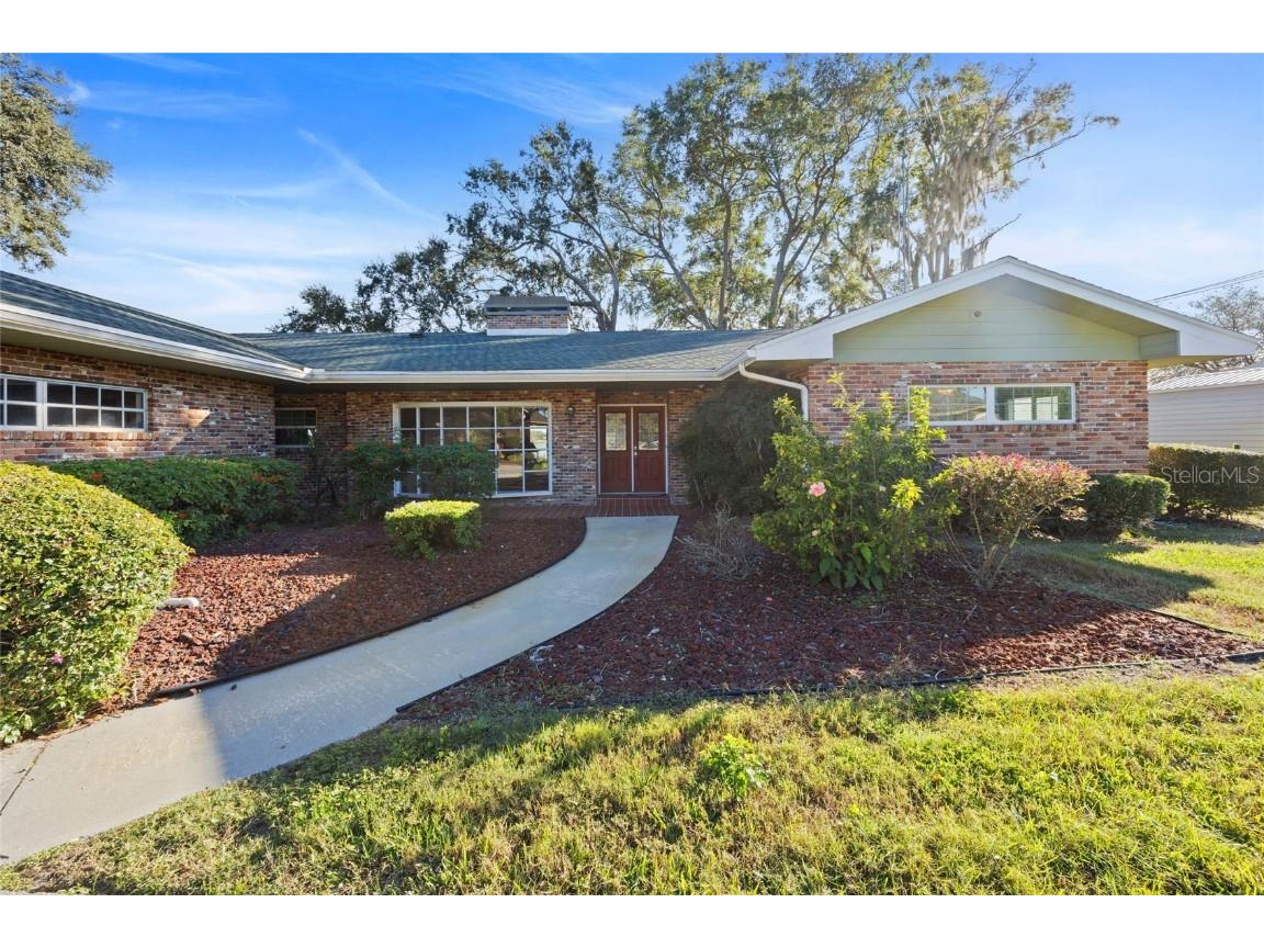 35 SE Chinica Drive Summerfield FL 34491 - LAKE WEIR OM712436 image2