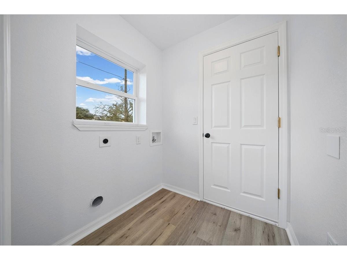 35 Sequoia Trail Ocklawaha FL 32179 OM717583 image16