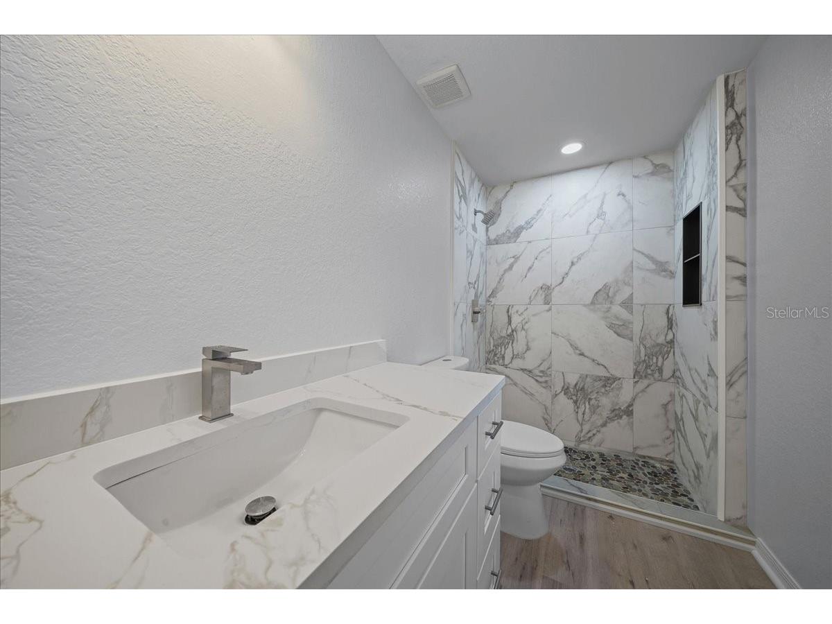 35 Sequoia Trail Ocklawaha FL 32179 OM717583 image23