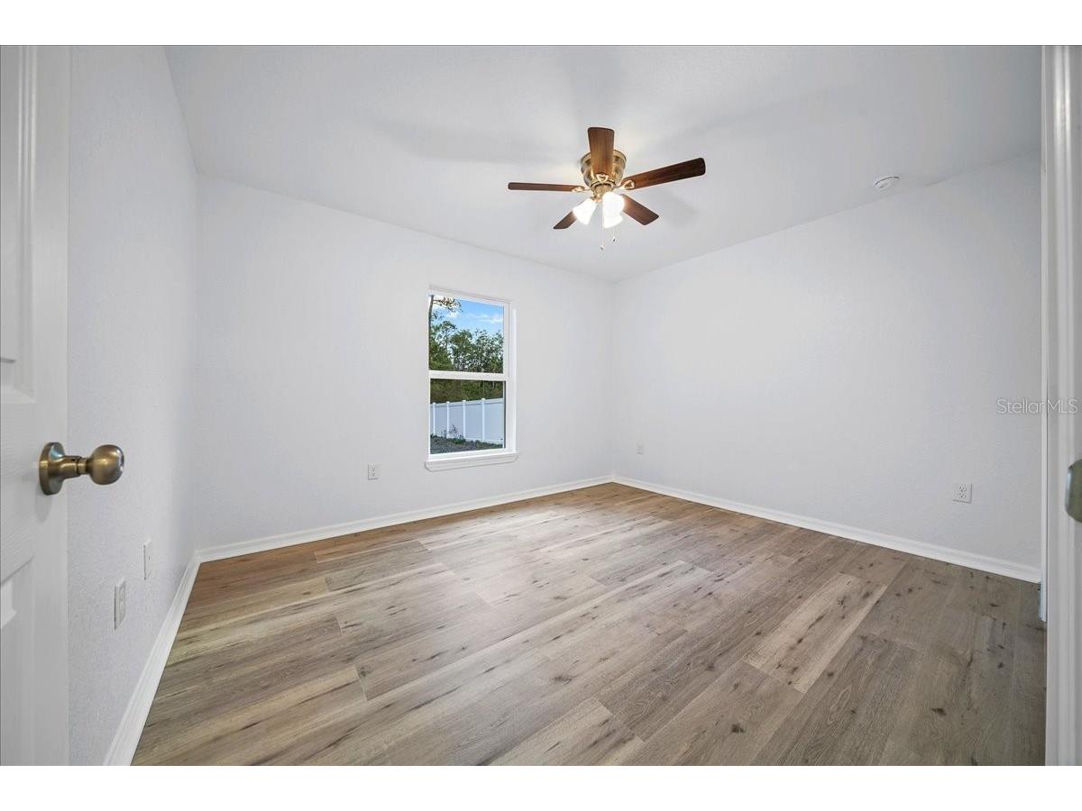 35 Sequoia Trail Ocklawaha FL 32179 OM717583 image27
