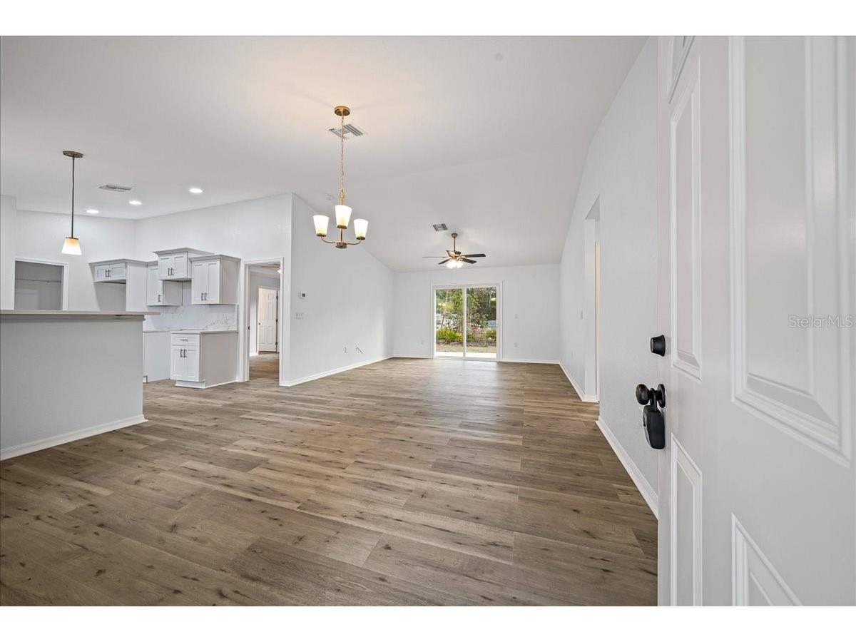 35 Sequoia Trail Ocklawaha FL 32179 OM717583 image5