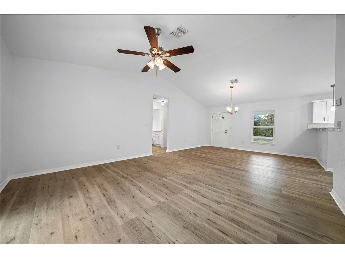 35 Sequoia Trail Ocklawaha FL 32179 OM717583 image8