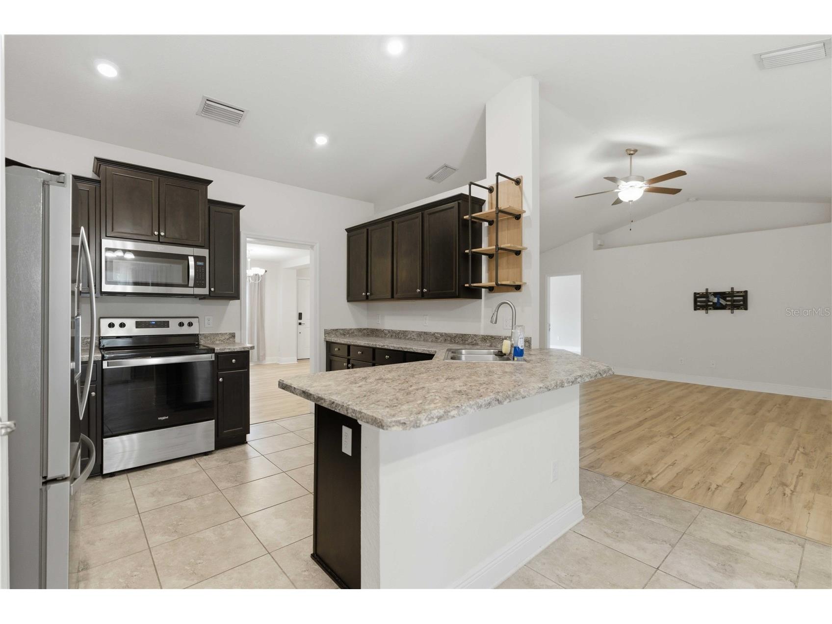 35 Speceberry Circle Homosassa FL 34446 OM724948 image19