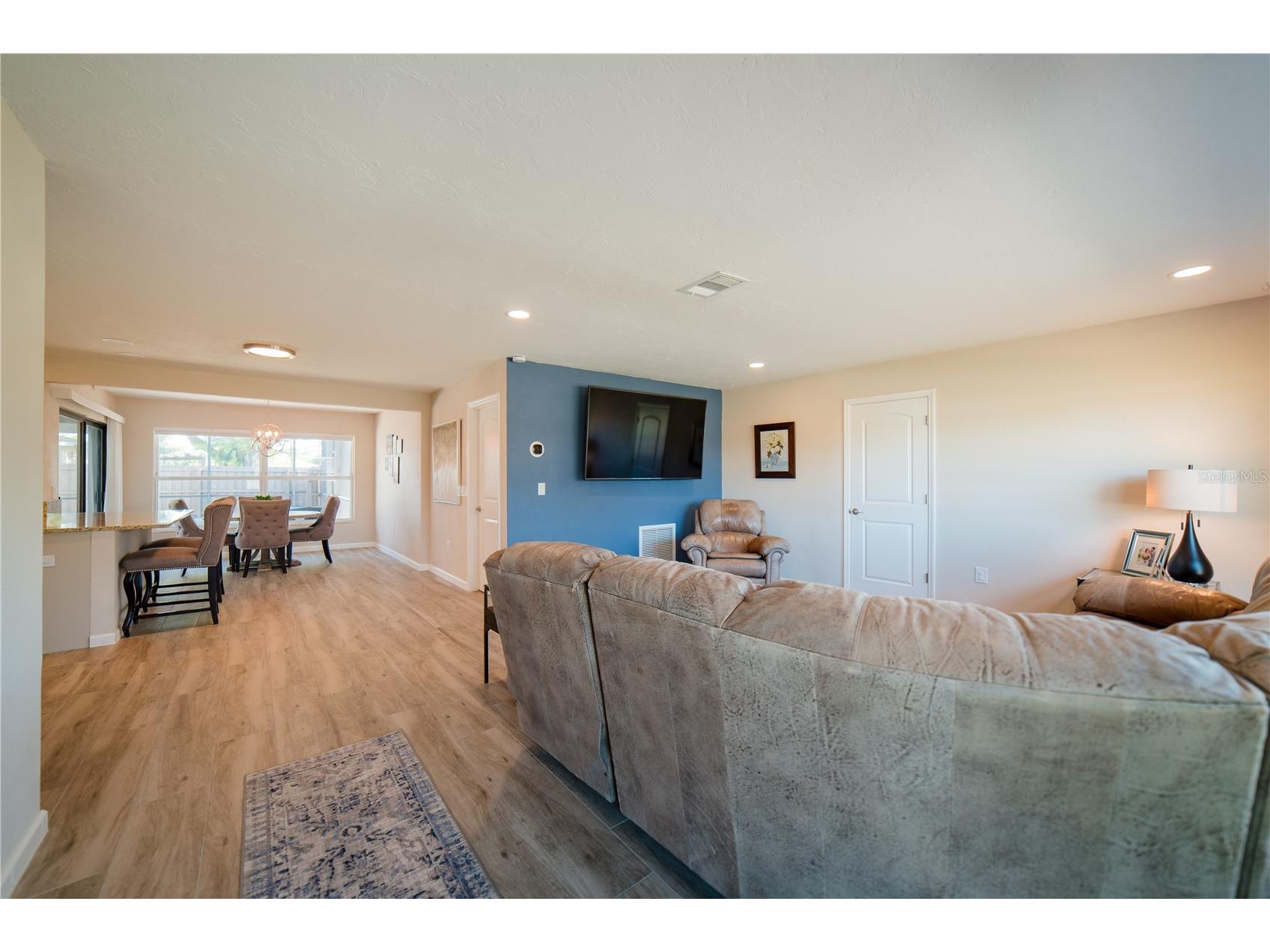 35 Stanford Road Venice FL 34293 D6146639 image3