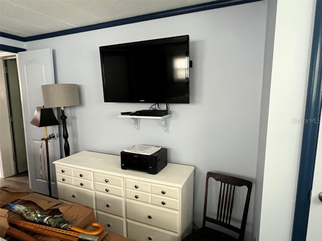 35 Thatch Palm Street E #35 Largo FL 33770 TB8306831 image25