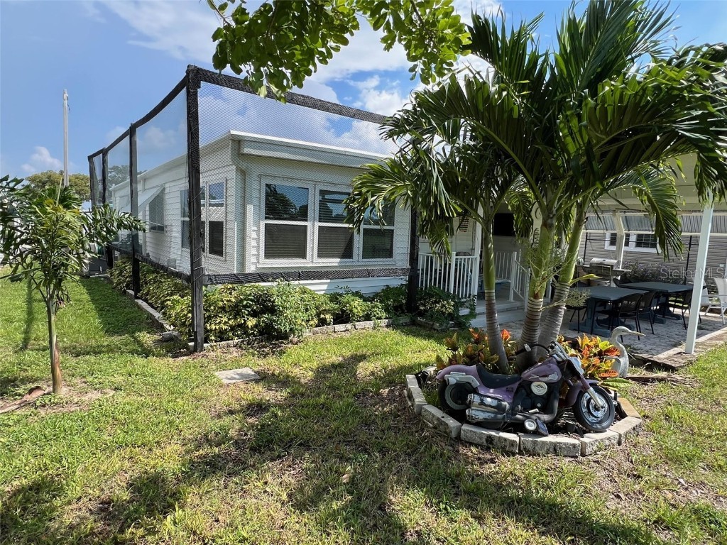 35 Thatch Palm Street E #35 Largo FL 33770 TB8306831 image5