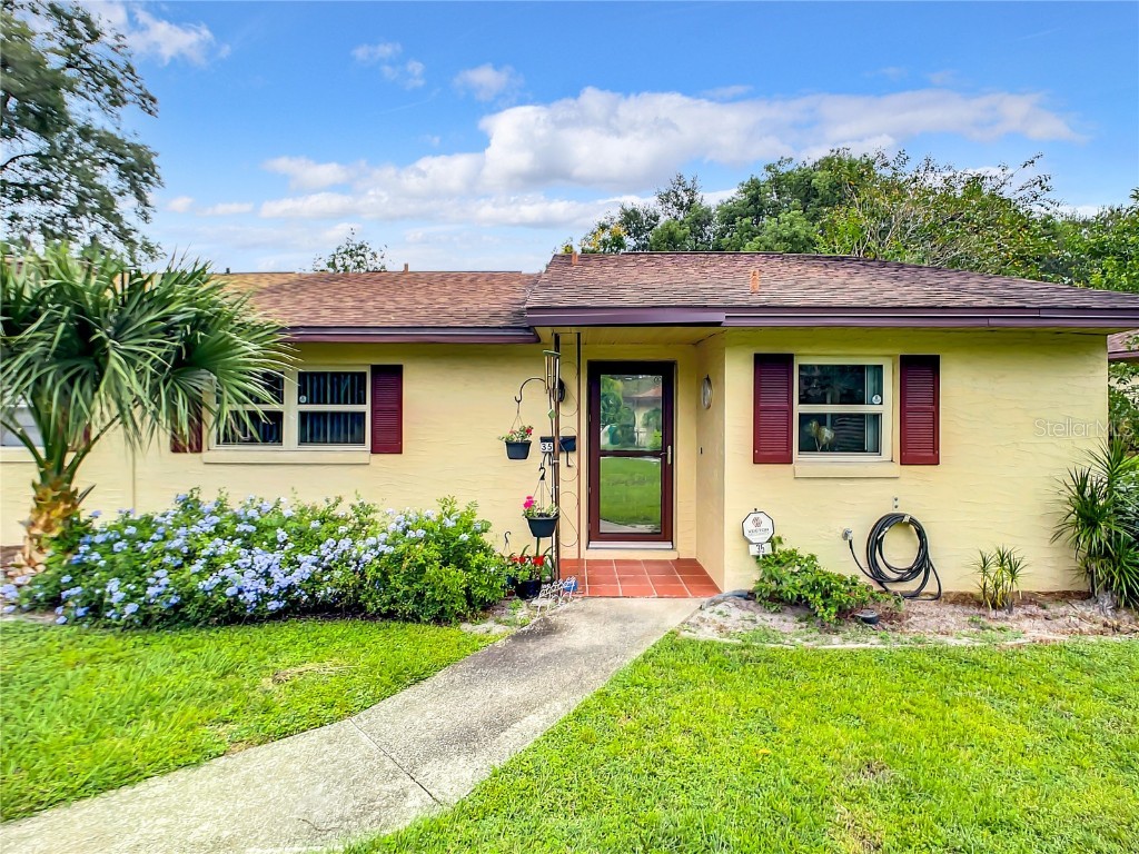 35 Villa Villar Court #35 Deland FL 32724 V4932746 image1