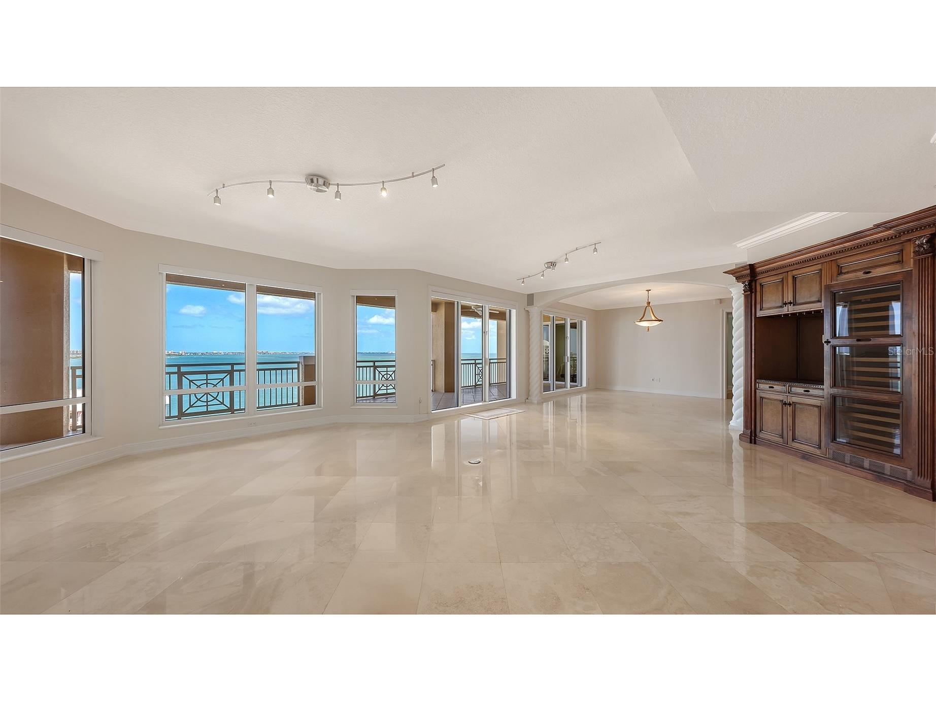 35 Watergate Drive #1103 Sarasota FL 34236 A4643363 image12