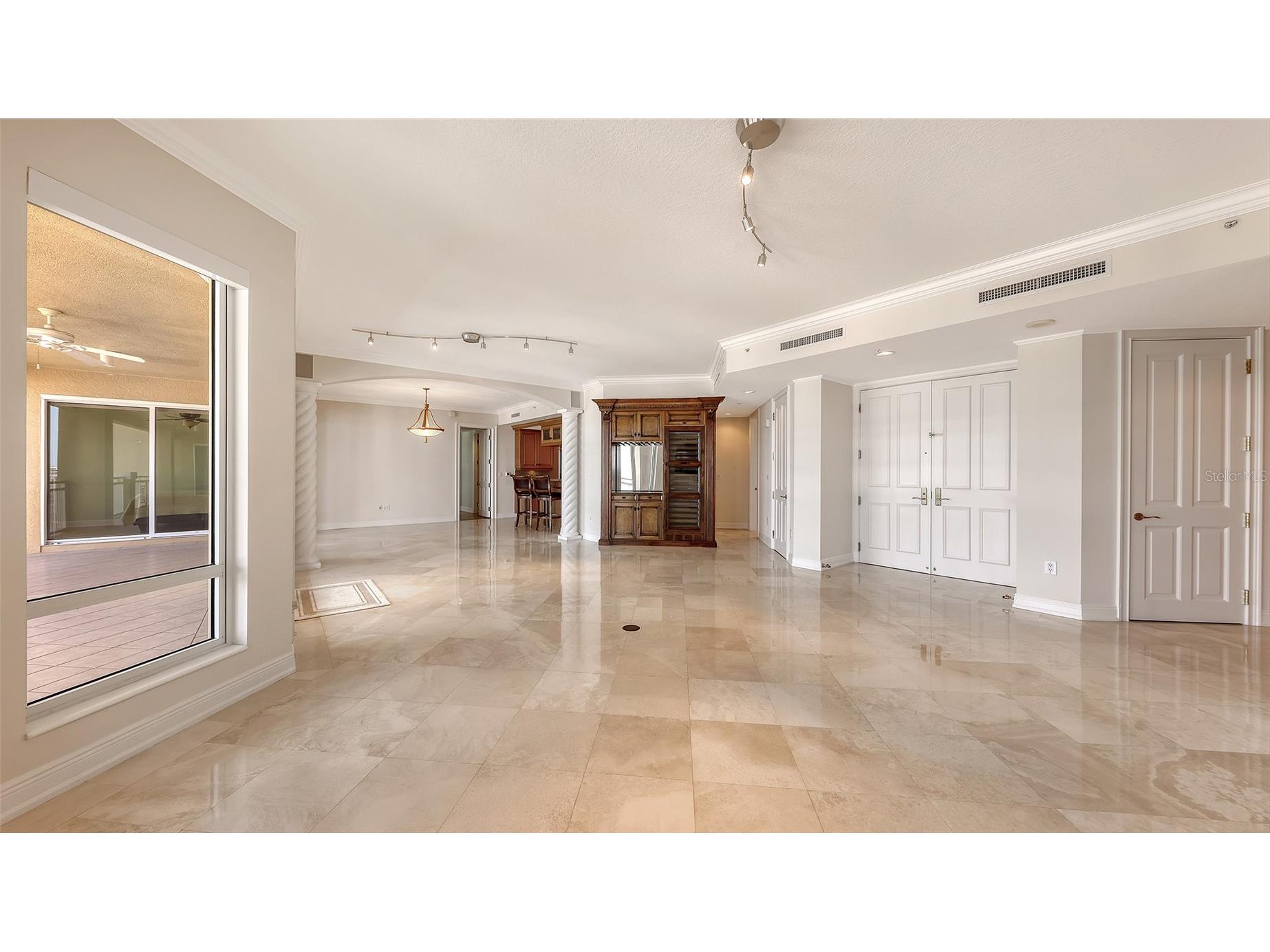35 Watergate Drive #1103 Sarasota FL 34236 A4643363 image13