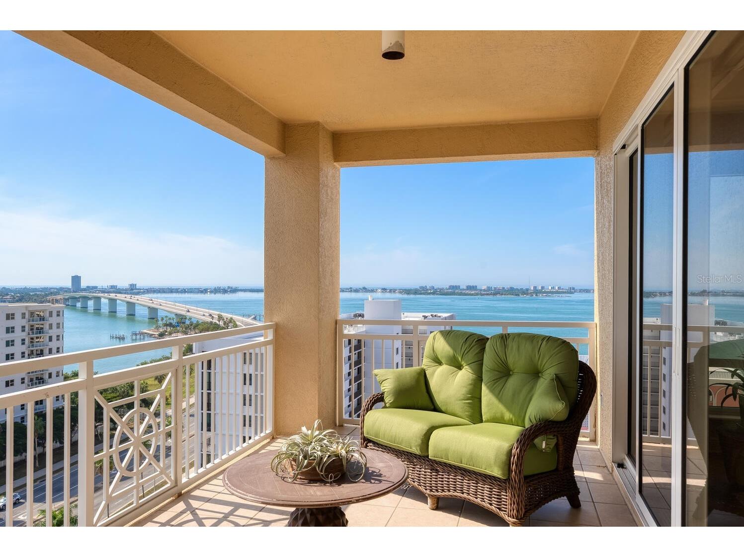 35 Watergate Drive #1201 Sarasota FL 34236 - INTRACOASTAL SARASOTA BAY A4672912 image8