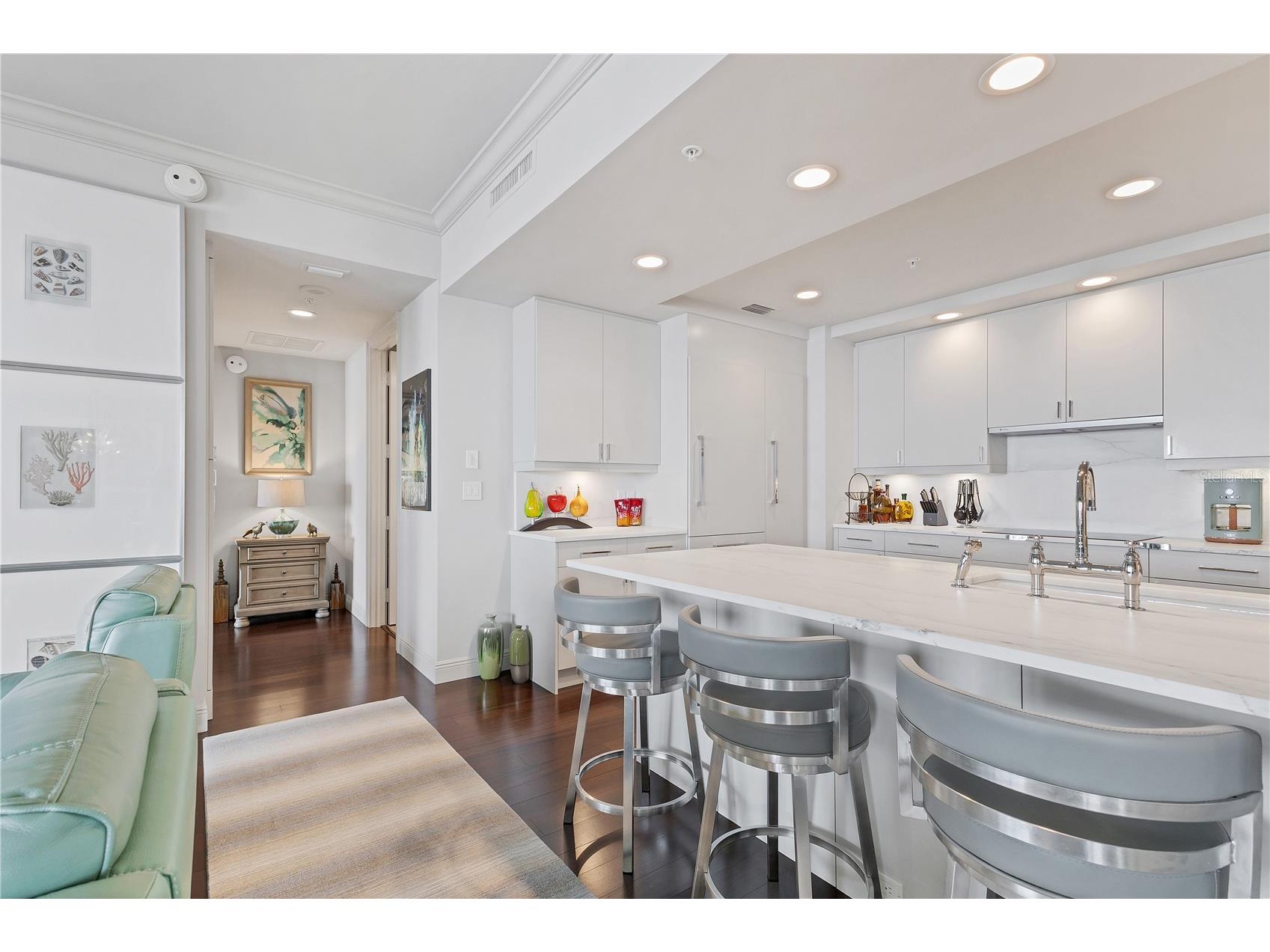 35 Watergate Drive #1203 Sarasota FL 34236 A4690889 image13