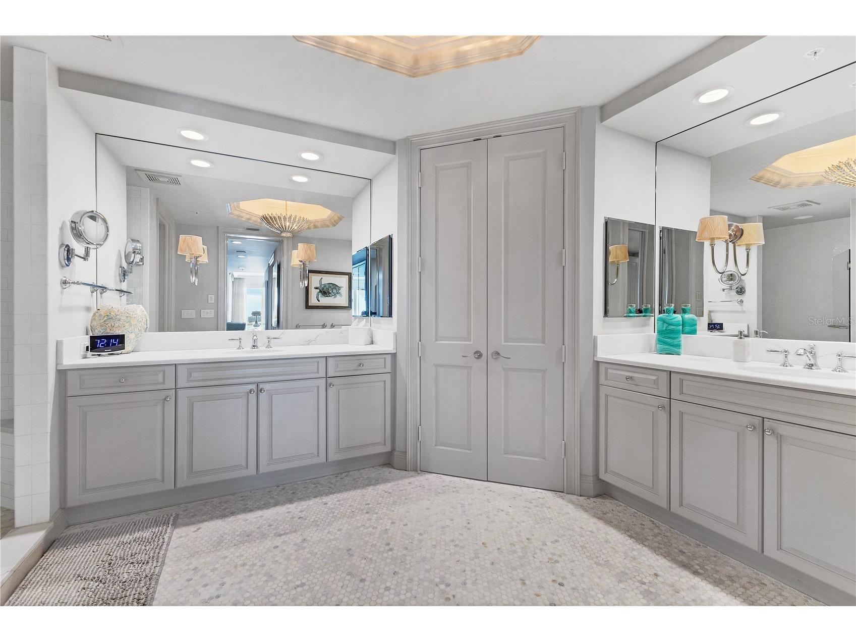 35 Watergate Drive #1203 Sarasota FL 34236 A4690889 image29