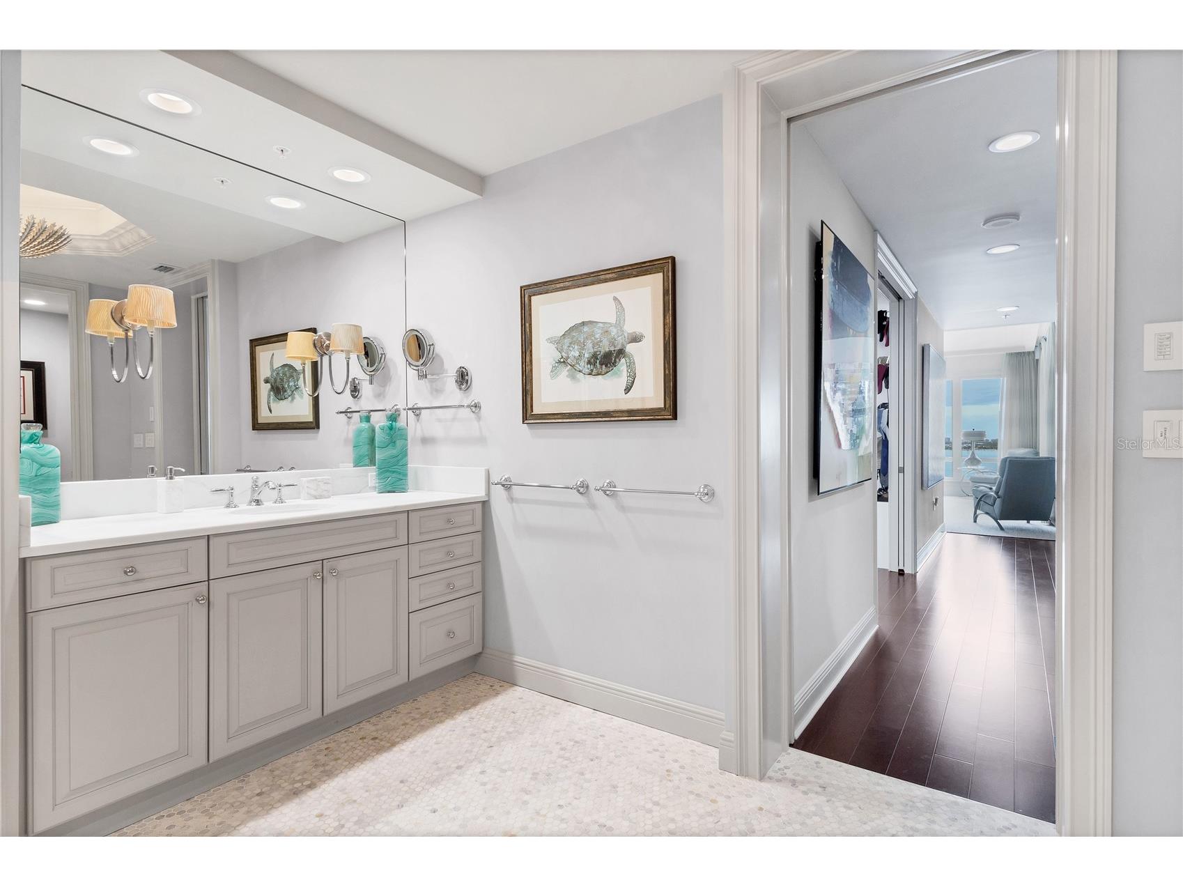 35 Watergate Drive #1203 Sarasota FL 34236 A4690889 image31