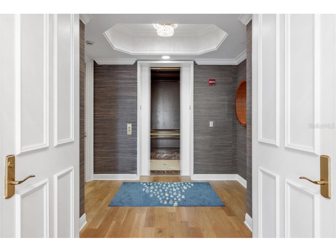 35 Watergate Drive #1402 Sarasota FL 34236 - SARASOTA BAY ICW A4644646 image5