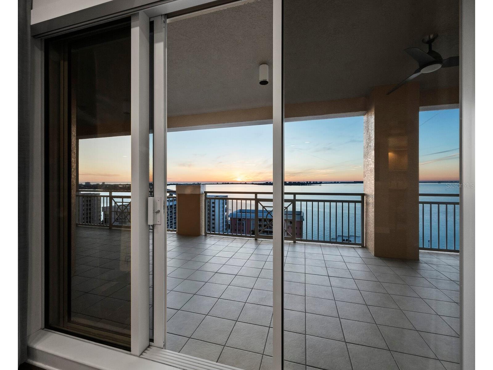 35 Watergate Drive #1403 Sarasota FL 34236 A4679133 image15