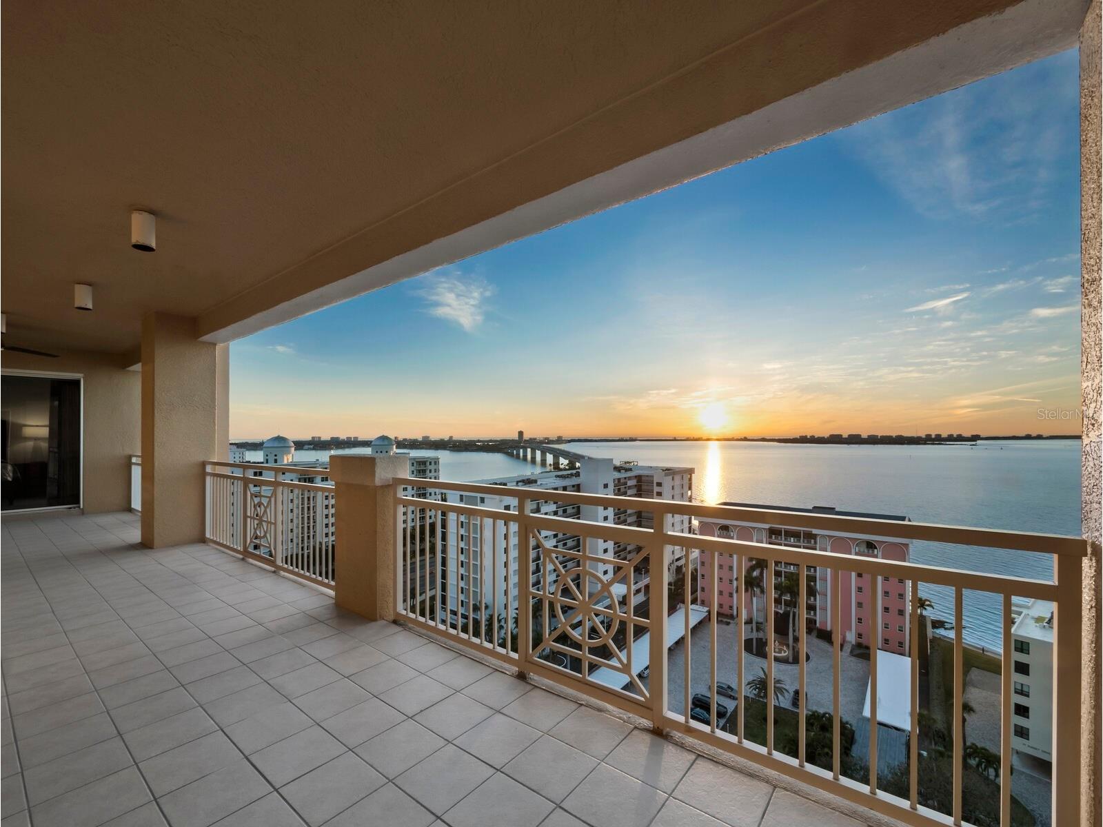 35 Watergate Drive #1403 Sarasota FL 34236 A4679133 image16