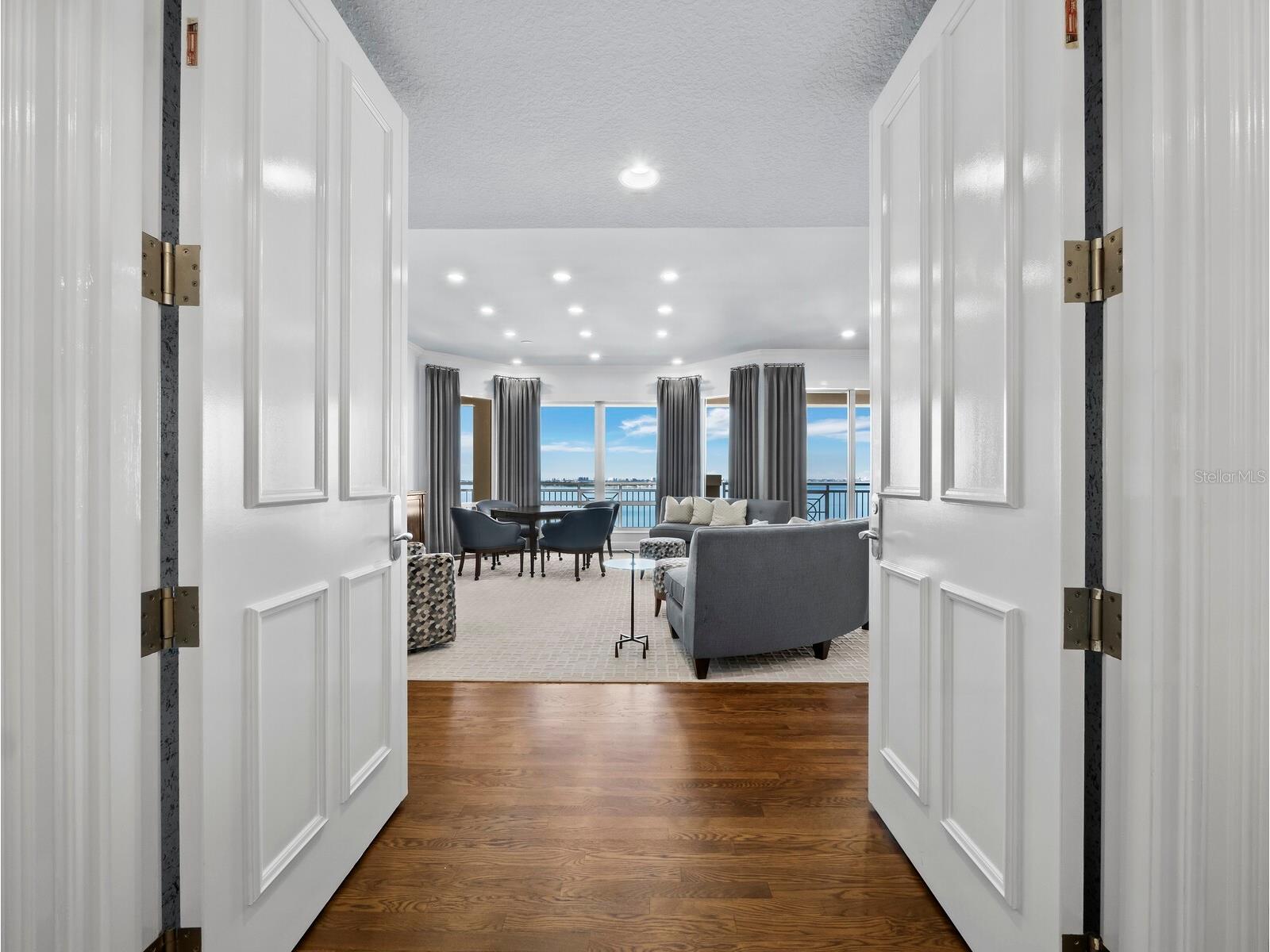 35 Watergate Drive #1403 Sarasota FL 34236 A4679133 image4