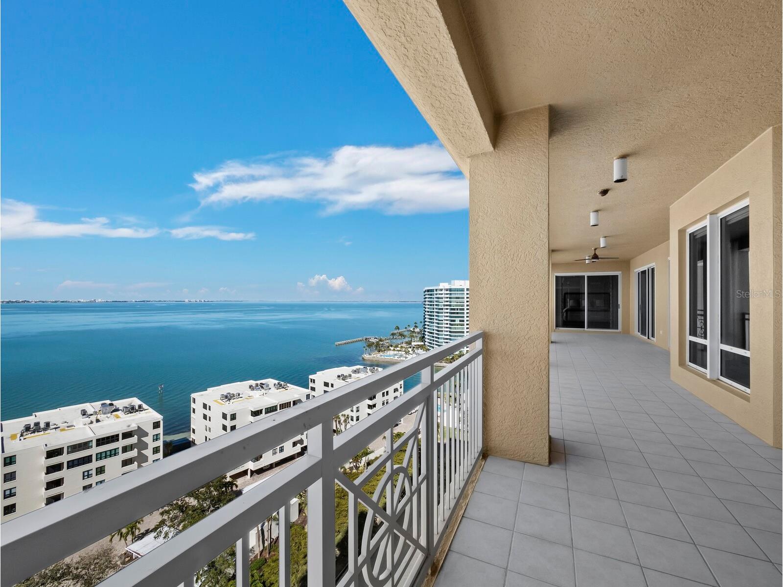 35 Watergate Drive #1403 Sarasota FL 34236 A4679133 image43