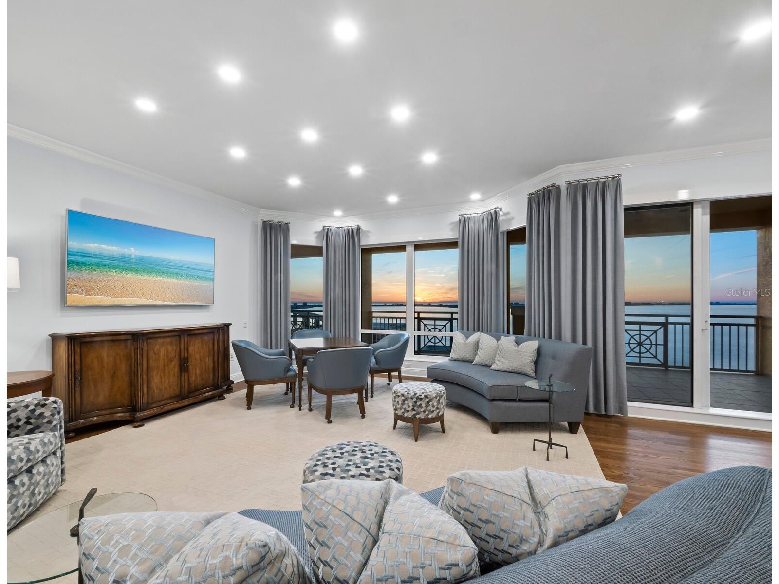 35 Watergate Drive #1403 Sarasota FL 34236 A4679133 image5