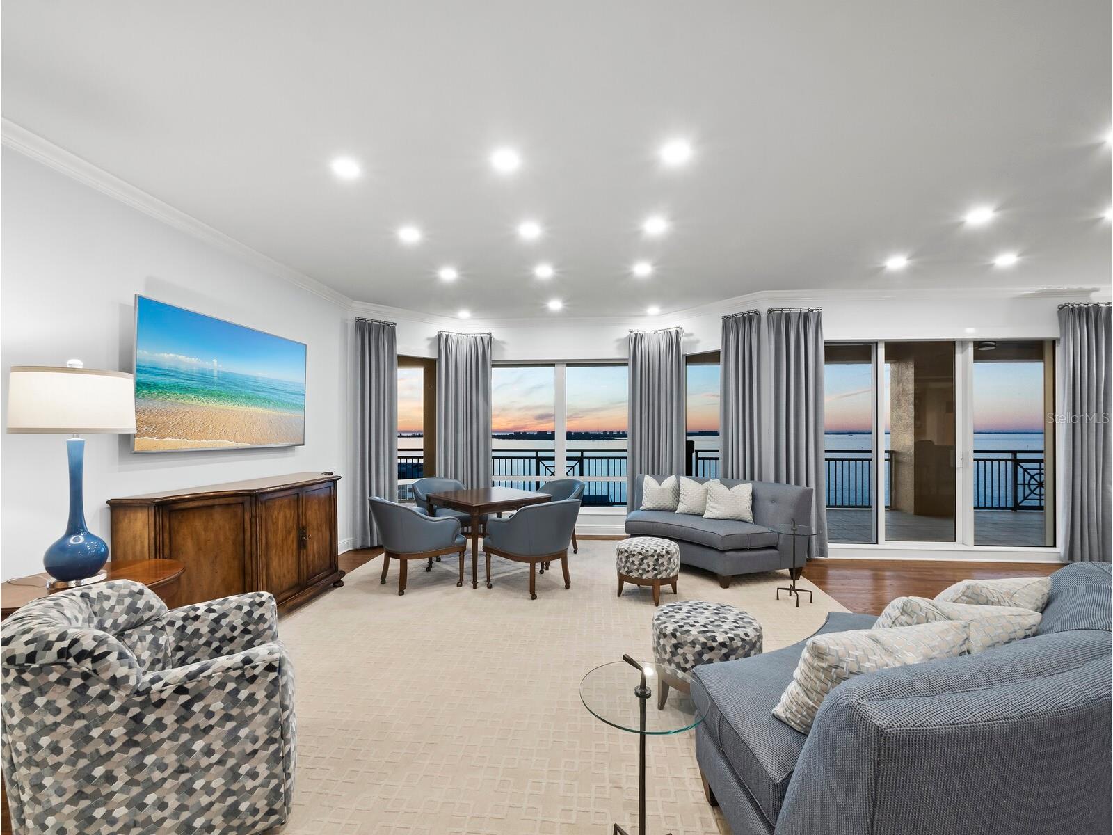 35 Watergate Drive #1403 Sarasota FL 34236 A4679133 image6