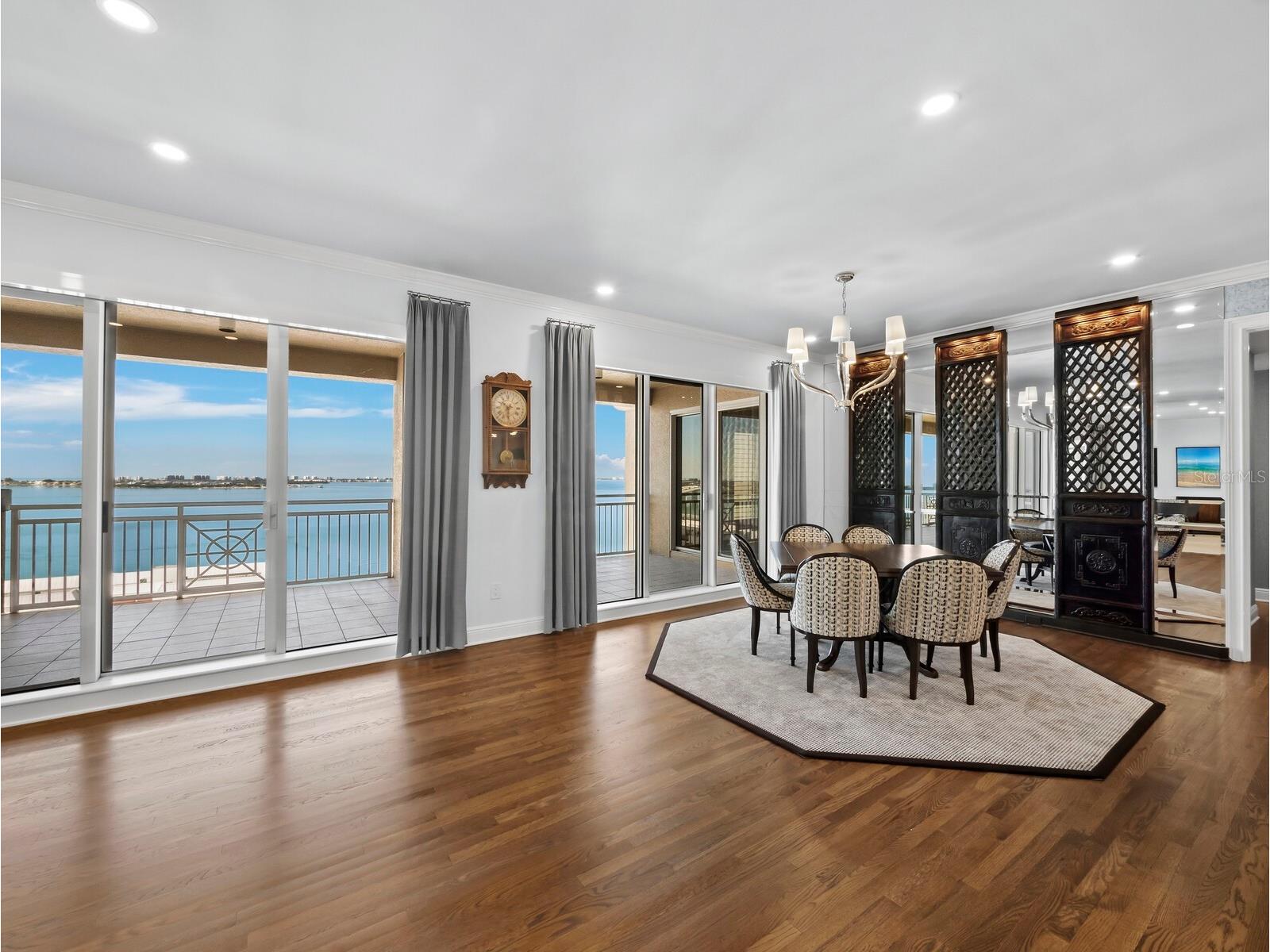 35 Watergate Drive #1403 Sarasota FL 34236 A4679133 image7