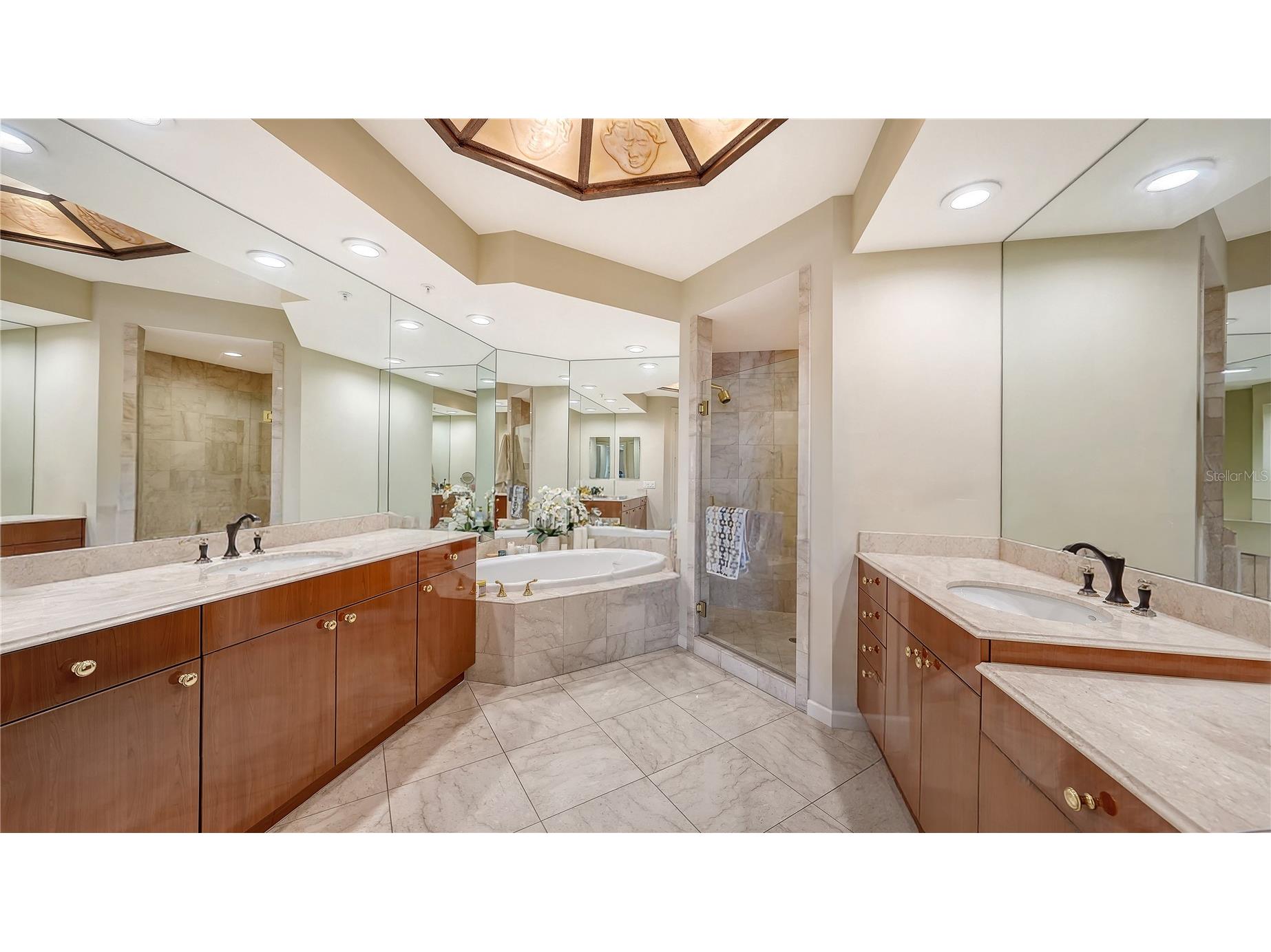 35 Watergate Drive #1506 Sarasota FL 34236 A4685943 image23