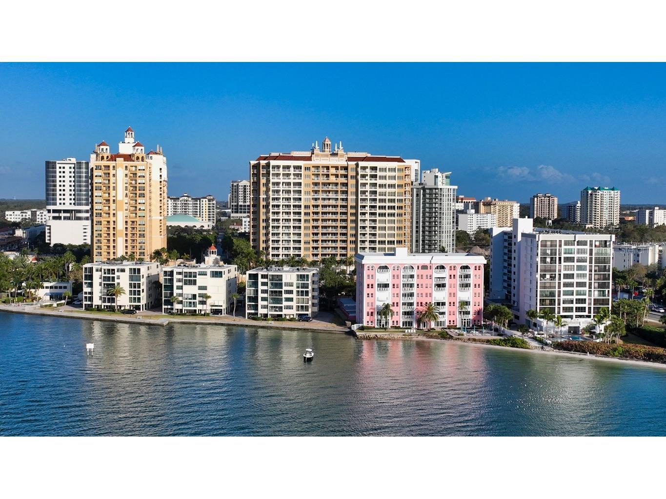 35 Watergate Drive #401 Sarasota FL 34236 - SARASOTA BAY/RINGLING BRIDGE A4555651 image1