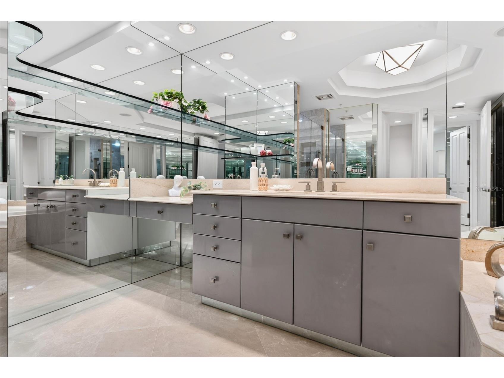 35 Watergate Drive #502 Sarasota FL 34236 - SARASOTA BAY INTRACOASTAL A4693470 image52