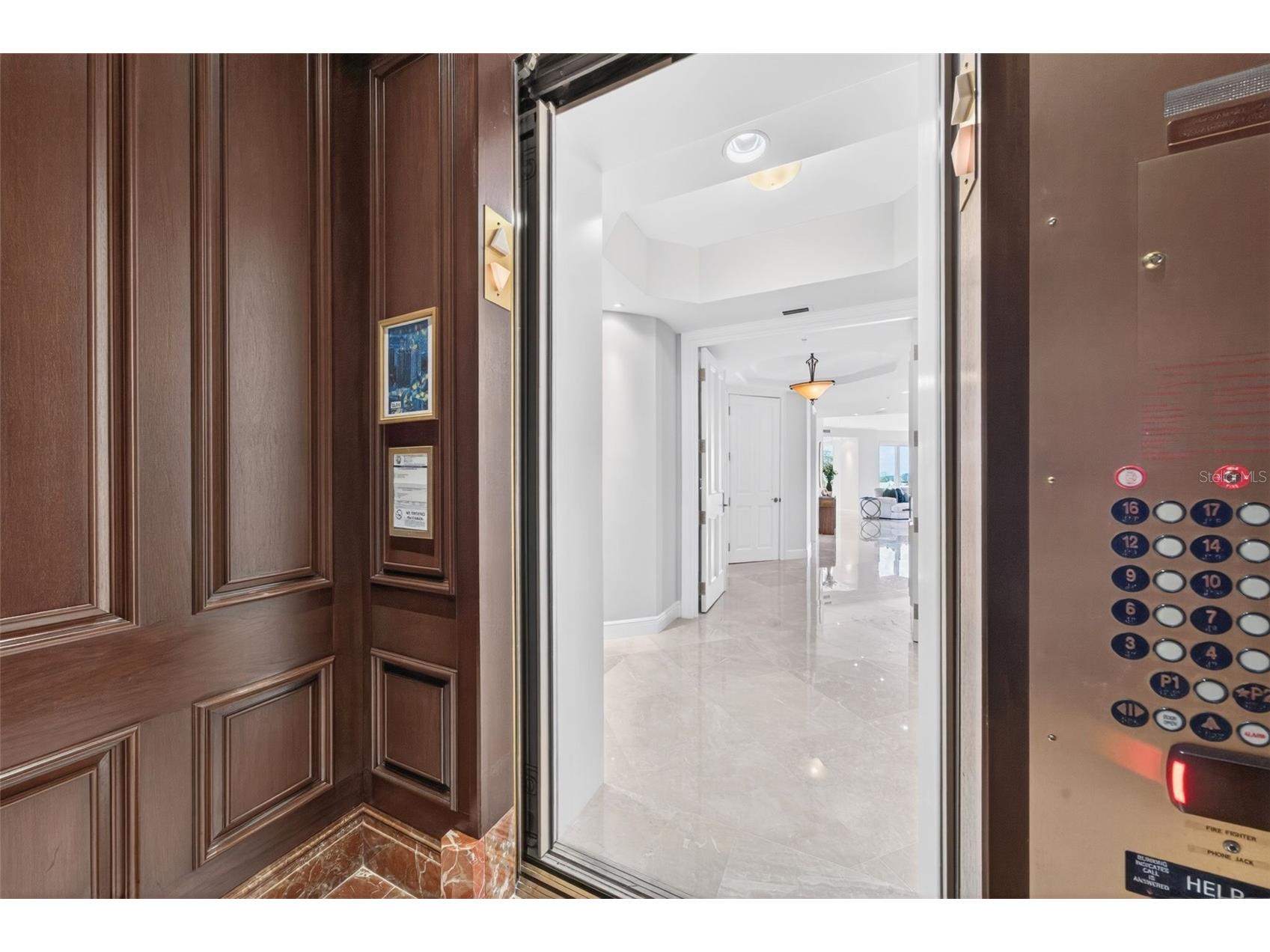 35 Watergate Drive #502 Sarasota FL 34236 - SARASOTA BAY INTRACOASTAL A4693470 image6