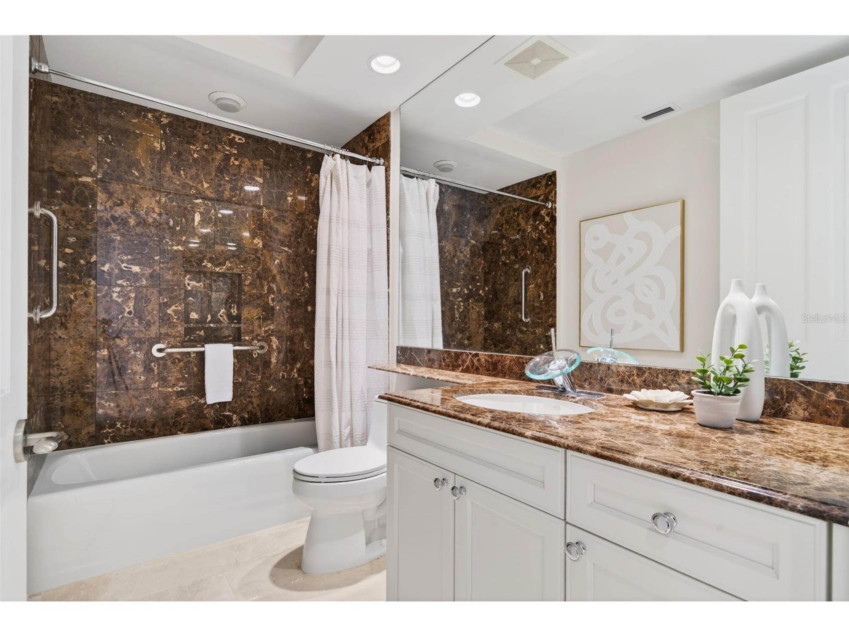 35 Watergate Drive #502 Sarasota FL 34236 - SARASOTA BAY INTRACOASTAL A4693470 image76