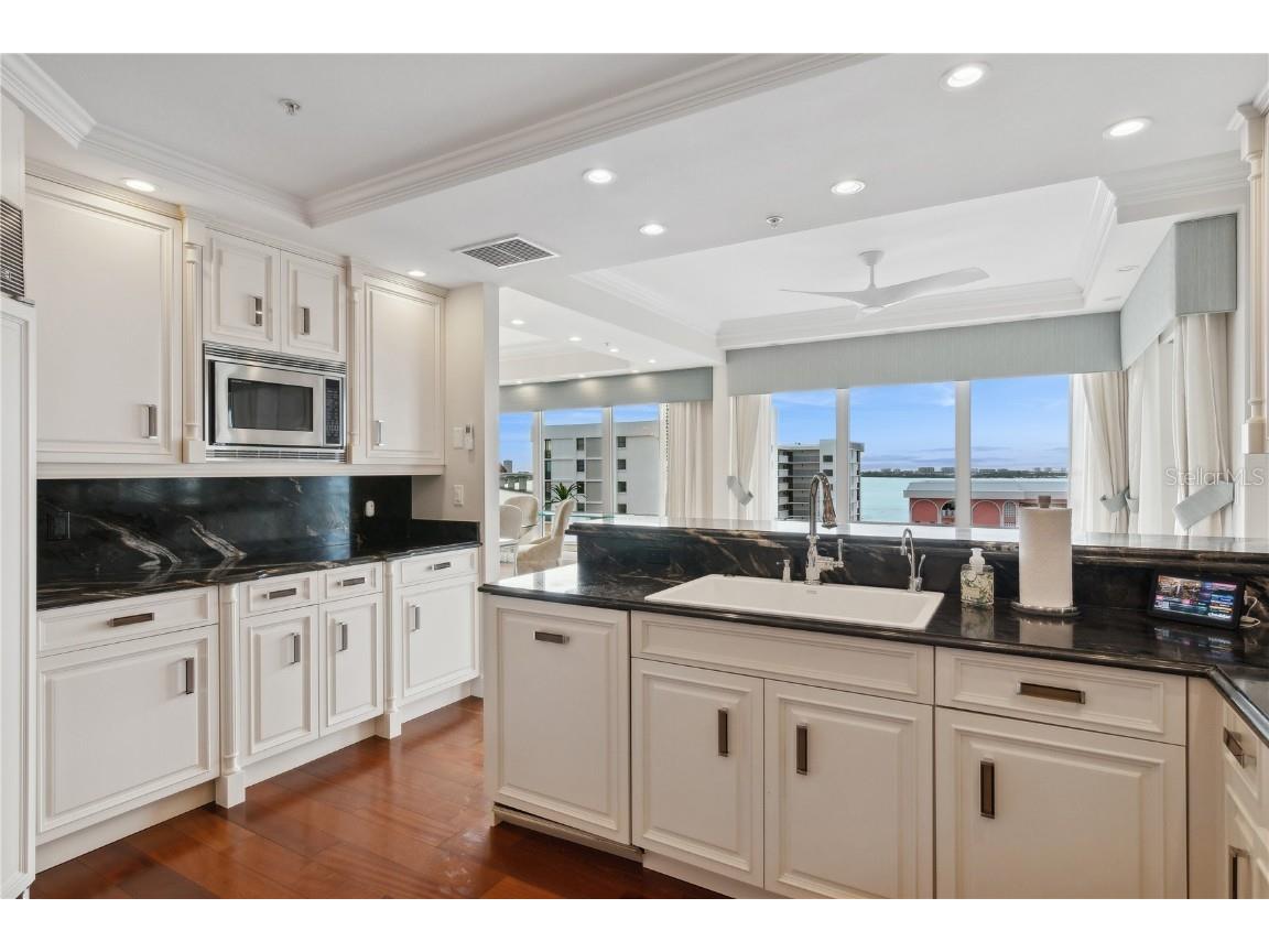 35 Watergate Drive #801 Sarasota FL 34236 - SARASOTA BAY INTRACOASTAL A4632328 image16