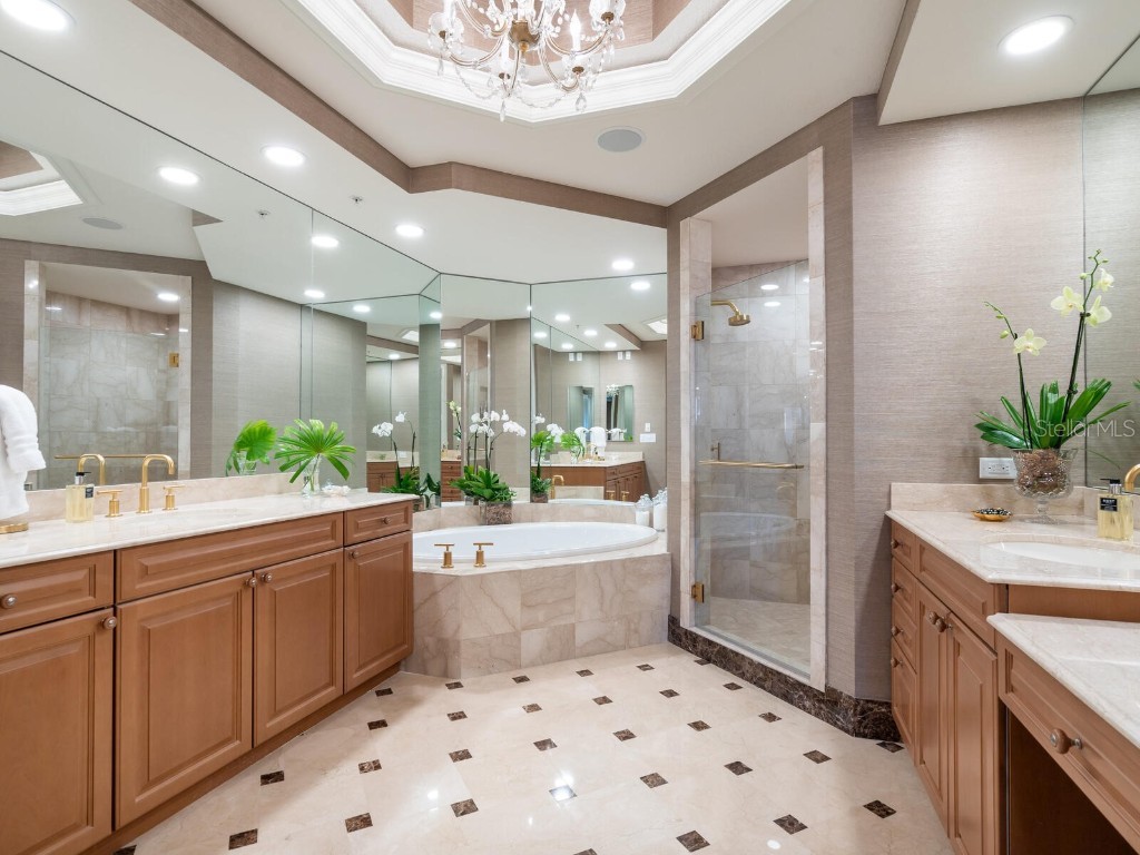 35 Watergate Drive #906 Sarasota FL 34236 A4668452 image22