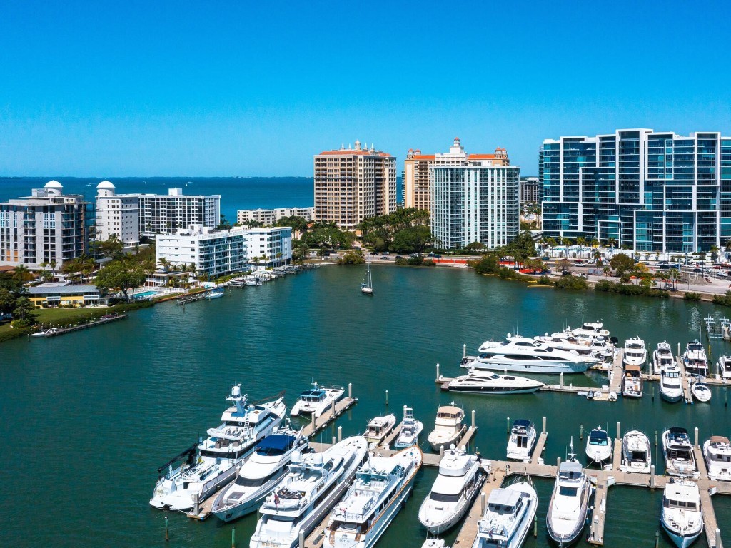 35 Watergate Drive #906 Sarasota FL 34236 A4668452 image62