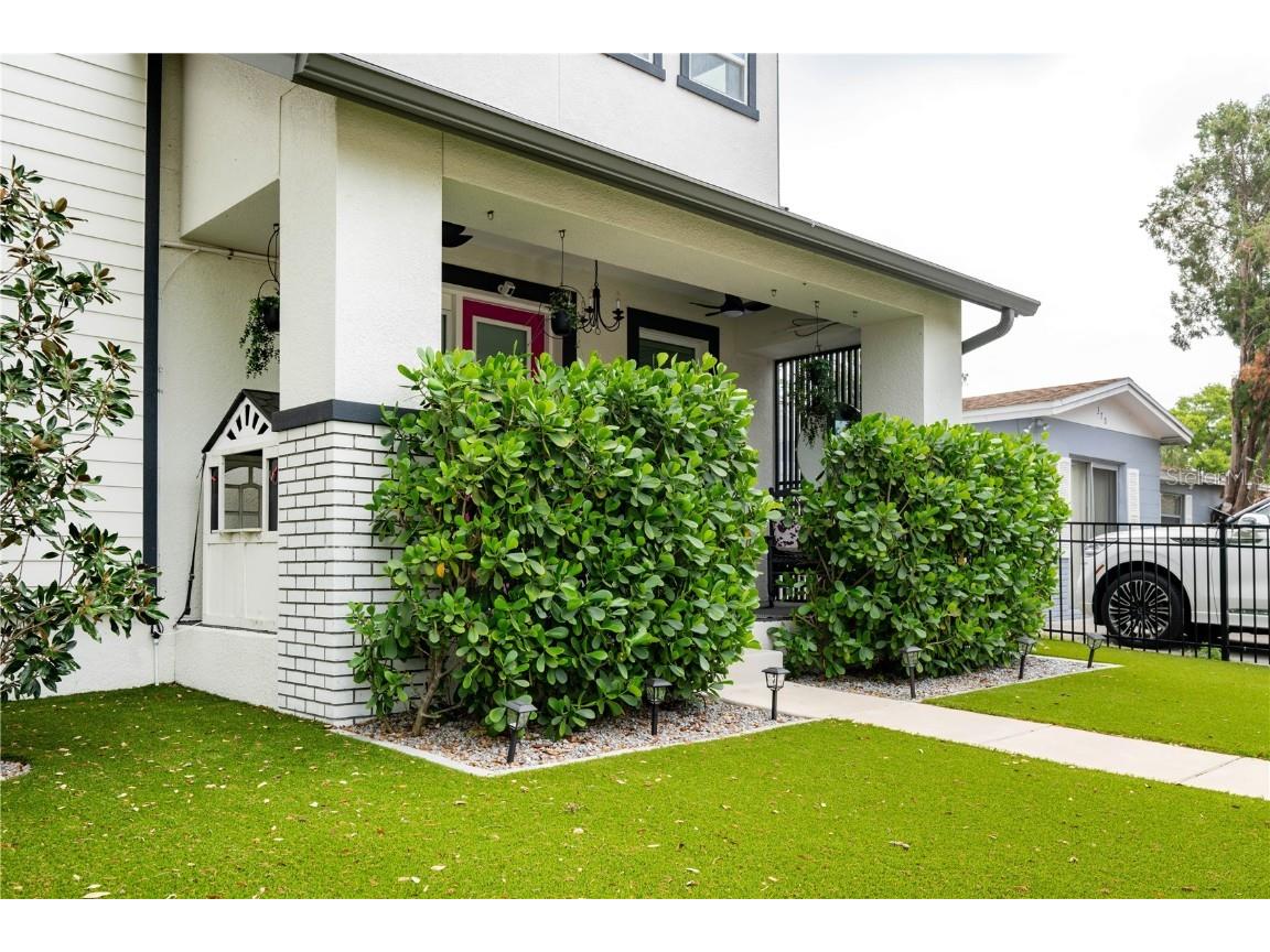 350 28th Street S Saint Petersburg FL 33712 TB8438302 image6