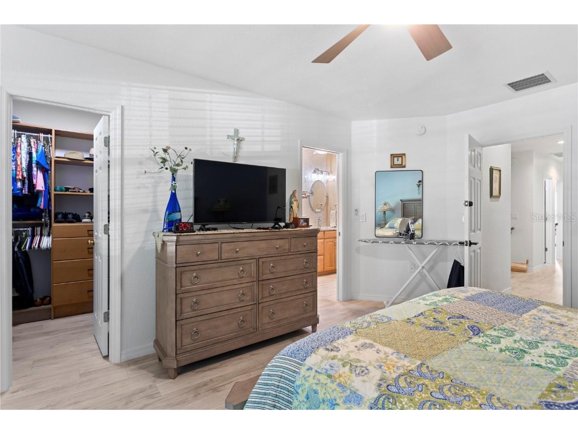 350 2nd Street N #6 Saint Petersburg FL 33701 TB8445257 image15