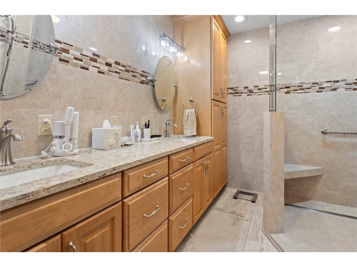 350 2nd Street N #6 Saint Petersburg FL 33701 TB8445257 image16