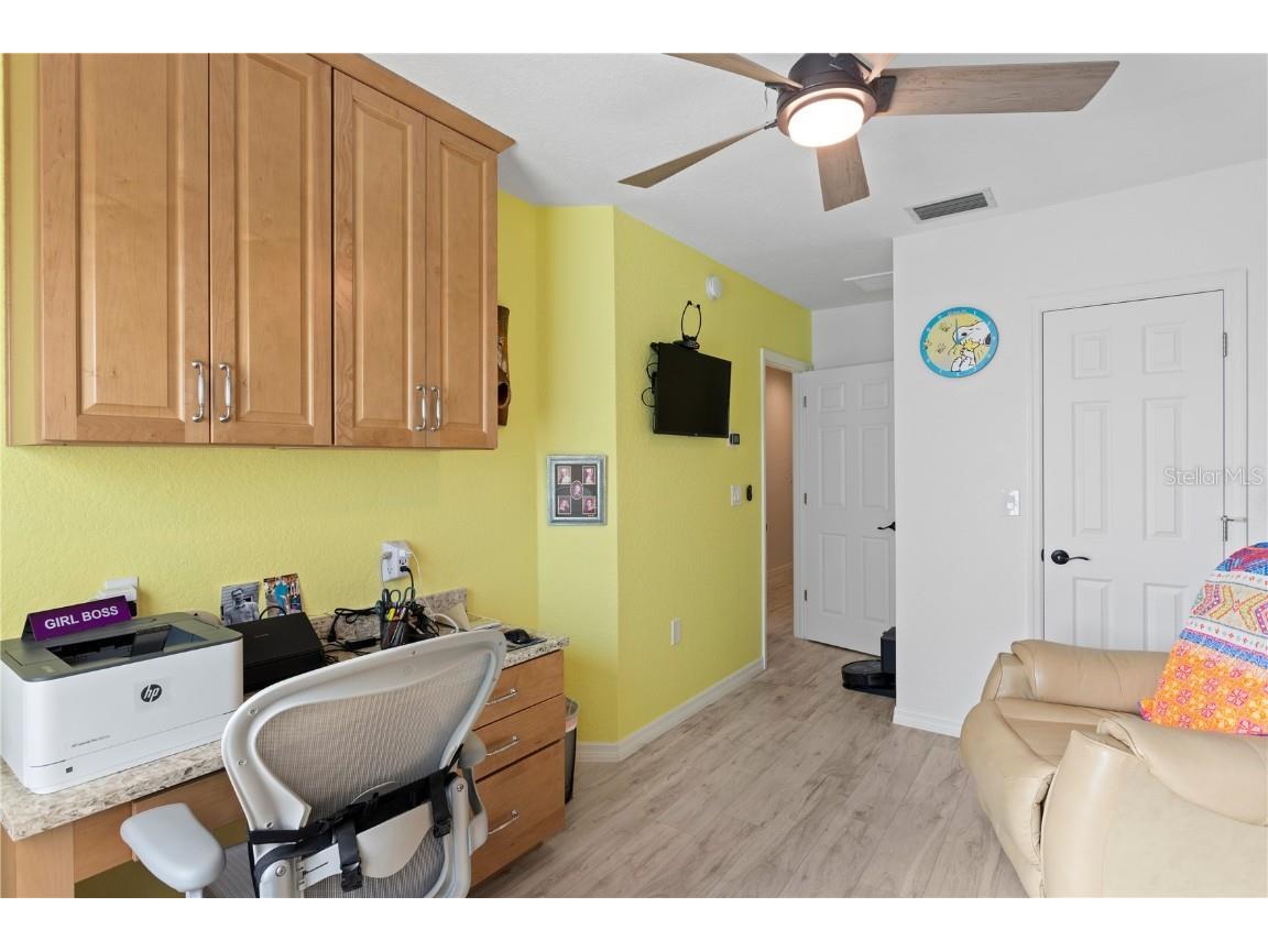 350 2nd Street N #6 Saint Petersburg FL 33701 TB8445257 image23